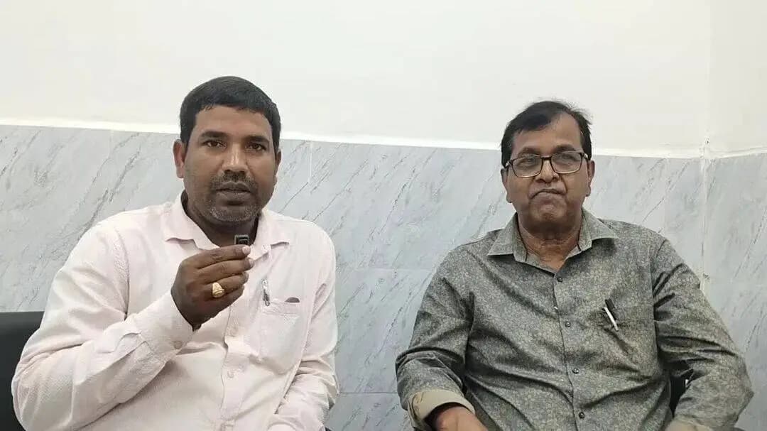 सासाराम: सासाराम सदर अस्पताल के उपाधीक्षक बने डॉक्टर पुष्कर कुमार