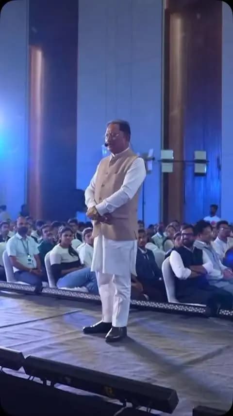 आज हमारा देश विश्व का सबसे बड़ा युवा देश है। युवा शक्ति ही राष्ट्र की शक्ति है। युवा देश के भविष्य और उसके विकास के कर्णधार हैं।
- श्री विष्णु देव साय
मुख्यमंत्री, छत्तीसगढ़
📍‘जेन नेक्स्ट संवाद ‘यंग माइंड्स, मीनिंगफुल कन्वर्सेशंस’ कार्यक्रम रायपुर
#YouthPower #YoungIndia #YuvaShakti