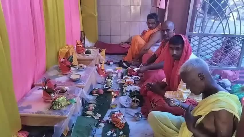 पटोरी: शिउरा सहित पूरे पटोरी में नवरात्र के प्रथम दिन गूंजे मंत्र, पूजा-अर्चना से भक्तिमय हुआ पूरा क्षेत्र