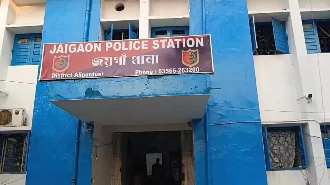 কালচিনি: জয়গাঁতে উদ্ধার ১২,০০০ কেজি সুপারি, গ্রেফতার দুই