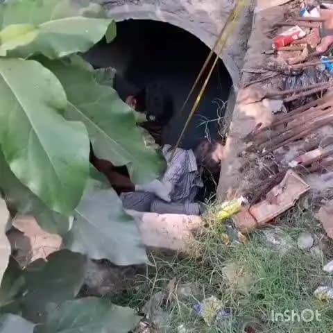 गोरखपुर: गोरखपुर में दर्दनाक हादसा, खुले नाले में मिला शव; हादसे के बाद प्रशासन ने नाले पर स्लैब डालने का काम शुरू कराया