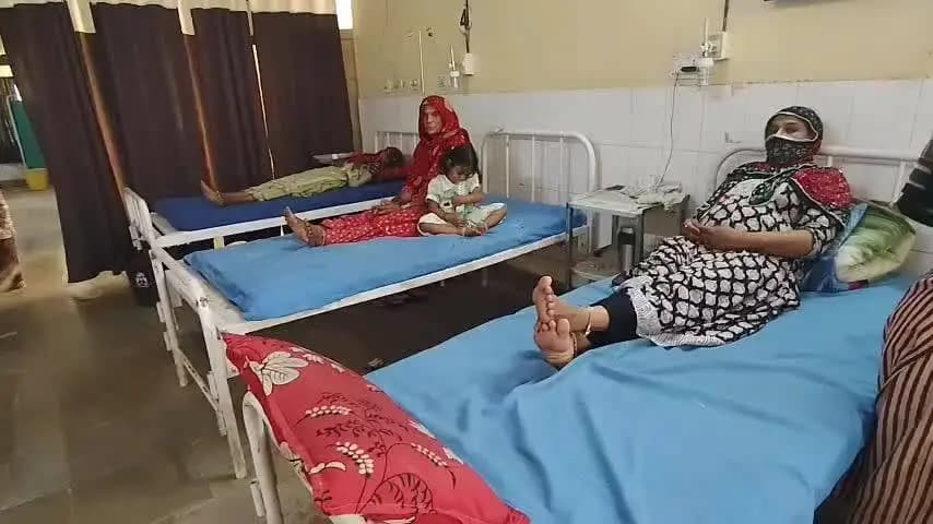 राजगढ़: मोडावासी गांव में दावत के दौरान मारपीट का आरोप, गर्भवती महिला सहित कई घायल, लाठी, गंडासी, जेली व कुल्हाड़ी लेकर आए थे
