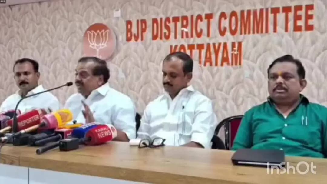 കോട്ടയം: എസ്.ഐ.ആർ കൃത്രിമമാണെങ്കിൽ മുഖ്യമന്ത്രി രാജിവെക്കാണമെന്ന് ബിജെപി നേതാവ് ജില്ലാ ഓഫീസിൽ പറഞ്ഞു