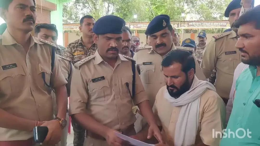 गोरमी: गोरमी में गुर्जर समाज ने विभिन्न मांगों को लेकर एसडीओपी को सौंपा ज्ञापन