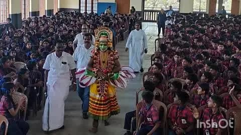 ചേർത്തല: . ലഹരിക്കെതിരെ ഓപ്പറേഷൻ തൂഫാന്റെ ഭാഗമായി ബോധവത്കരണം നടത്തി