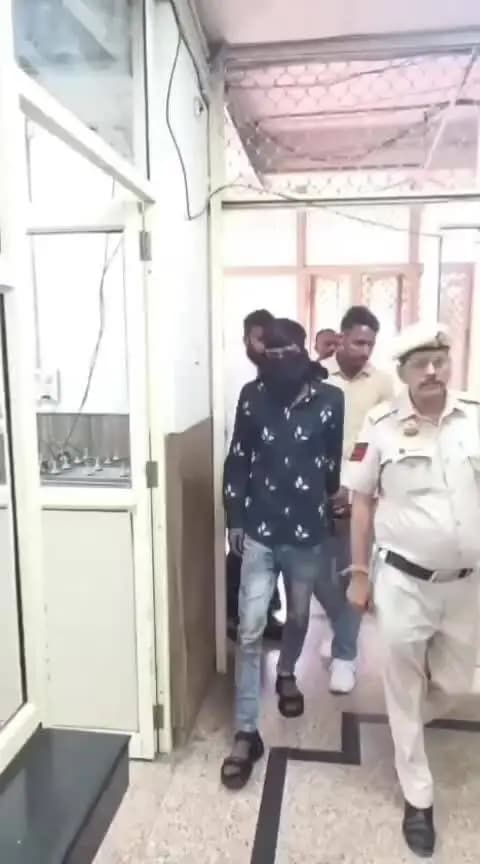 यमुना विहार: उस्मानपुर इलाके में लूटपाट: दो बदमाश गिरफ्तार