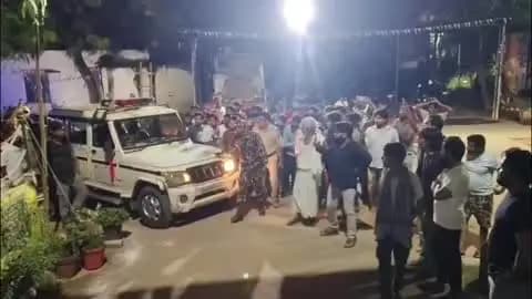 खड़गपुर: धार्मिक भावना आहत करने वाला वीडियो वायरल, युवक गिरफ्तार; सैकड़ों लोगों ने देर रात थाने का घेराव किया