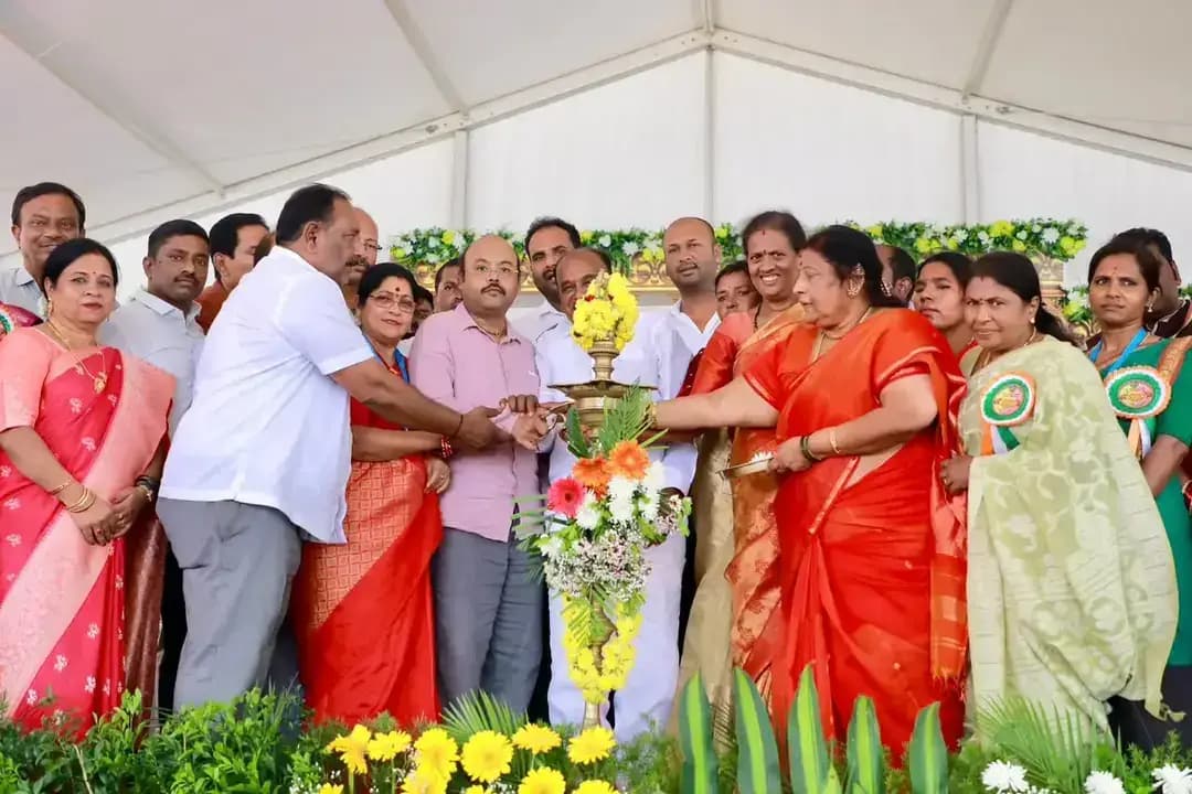 ಮಹಿಳೆಯರೇ ಸಮಾಜದ ಶಕ್ತಿ: ಡಾ.ಯತೀಂದ್ರ ಸಿದ್ದರಾಮಯ್ಯ