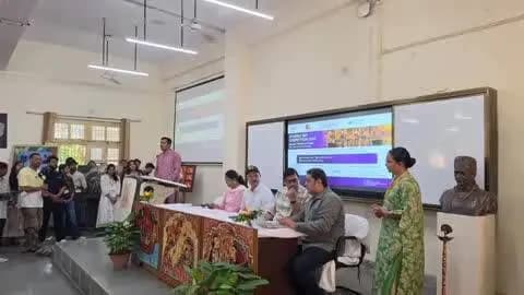 सदर: BHU में अडानी ग्रुप की कला प्रतियोगिता, 500 से अधिक विद्यार्थियों ने लिया हिस्सा