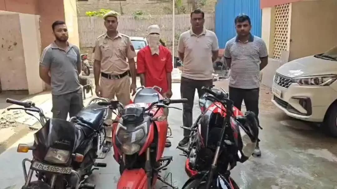 यमुना विहार: गोकलपुरी पुलिस ने बाइक चोर को पकड़ा