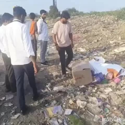 भीलवाड़ा: त्योहारी सीजन में खाद्य विभाग की सख्ती: 40 किलो एक्सपायरी चॉकलेट पकड़ी गई, मौके पर करवाई गई नष्ट