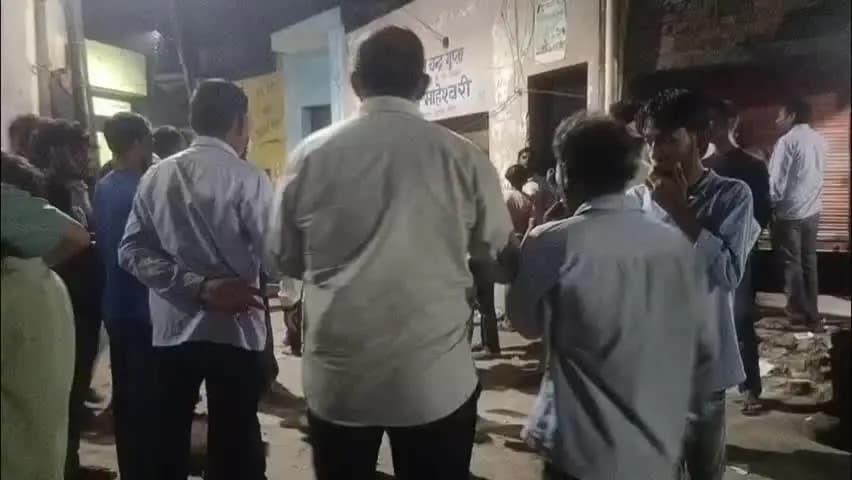 सहसवान: सहसवान के शहबाजपुर में कथित अवैध अस्पताल में इंजेक्शन लगने से वृद्ध की मौत, मचा हड़कंप