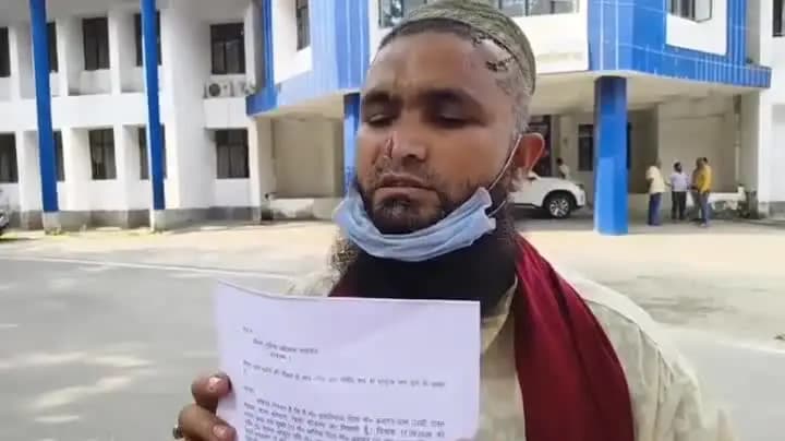 कोडरमा: मो० इशतियाक ने मारपीट मामले में पुलिस अधीक्षक से मदद की गुहार लगाई