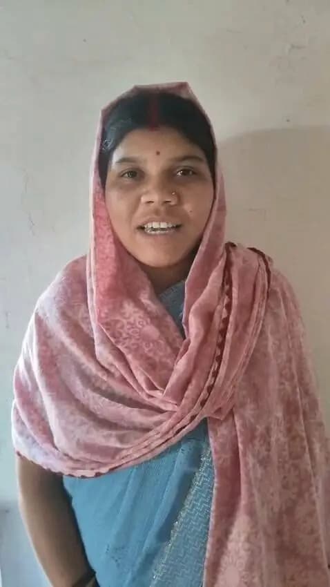 मुख्यमंत्री लाड़ली बहना योजना महिलाओं के जीवन में ला रही है आर्थिक स्वावलंबन और खुशहाली।
बीजाडांडी विकासखंड की हितग्राही श्रीमती हीना मरावी बता रही हैं कि कैसे इस योजना से प्राप्त राशि उनकी दैनिक आवश्यकताओं और परिवार के भरण-पोषण में मददगार साबित हो रही है।
Jansampark Madhya Pradesh
CM Madhya Pradesh
#mandla #ladlibehnayojana