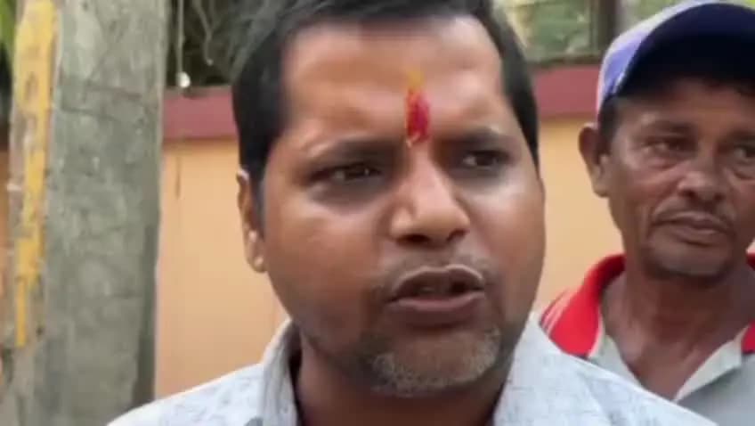 गोड्डा: गोड्डा में शहरी जलापूर्ति योजना फिर बाधित, प्लस टू हाई स्कूल के पास पाइप फटने से आपूर्ति प्रभावित
