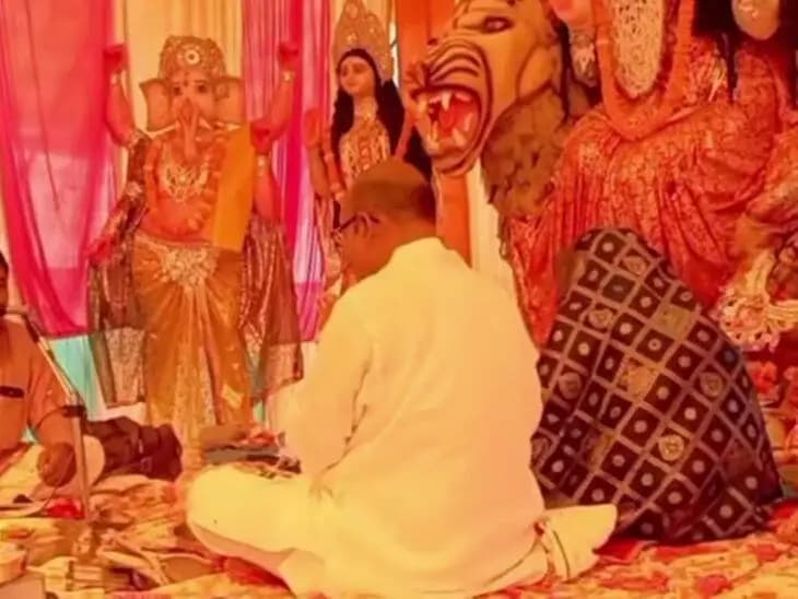 रुद्रप्रयाग: मां दुर्गा की भक्ति में उमड़ी भीड़, देखिए मंदिरों की रोशनी और पावन परंपराएं