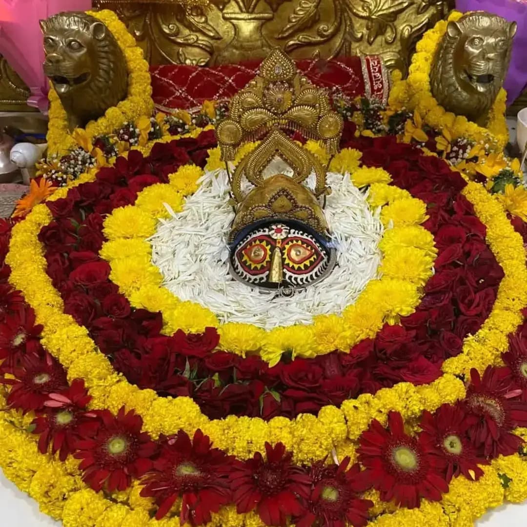 🚩🚩🚩🌹🌺🌺 ॥ ॐ ऐं ह्रीं क्लीं चामुण्डायै विच्चैः॥ 🌹🌺🌺🏵️🌸💐💐🍁🍁🍁 (माँ कालका के आज के श्रृंगार दर्शन)। व (मनसा देवी) जय माँ काली कालका वाली 🌻🌻🌻🌺🌺🍂🙏🙏🙏Like /comment /share / follow instagram and you tube subscribe
https://nsmpkp.com News Social Media Pinjore Kalka Panchkula Reporter mani Pinjore / kalka 15-10-2026,
my E-mail:manisharma4009@ gmail.com what's app no:-9896944009
