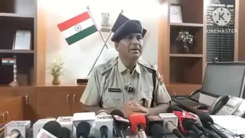 मकराना: उचेरिया गांव में एक साथ 7 थानों की टीम ने डाली दबिश, 6 महिलाओं सहित 8 वांछित आरोपियों को किया गिरफ्तार