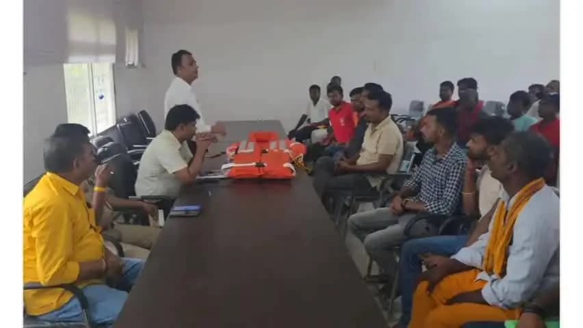 परबत्ता: गंगा में नाव हादसे के बाद परबत्ता प्रशासन अलर्ट, चालकों को सुरक्षा नियमों का पालन करने का निर्देश