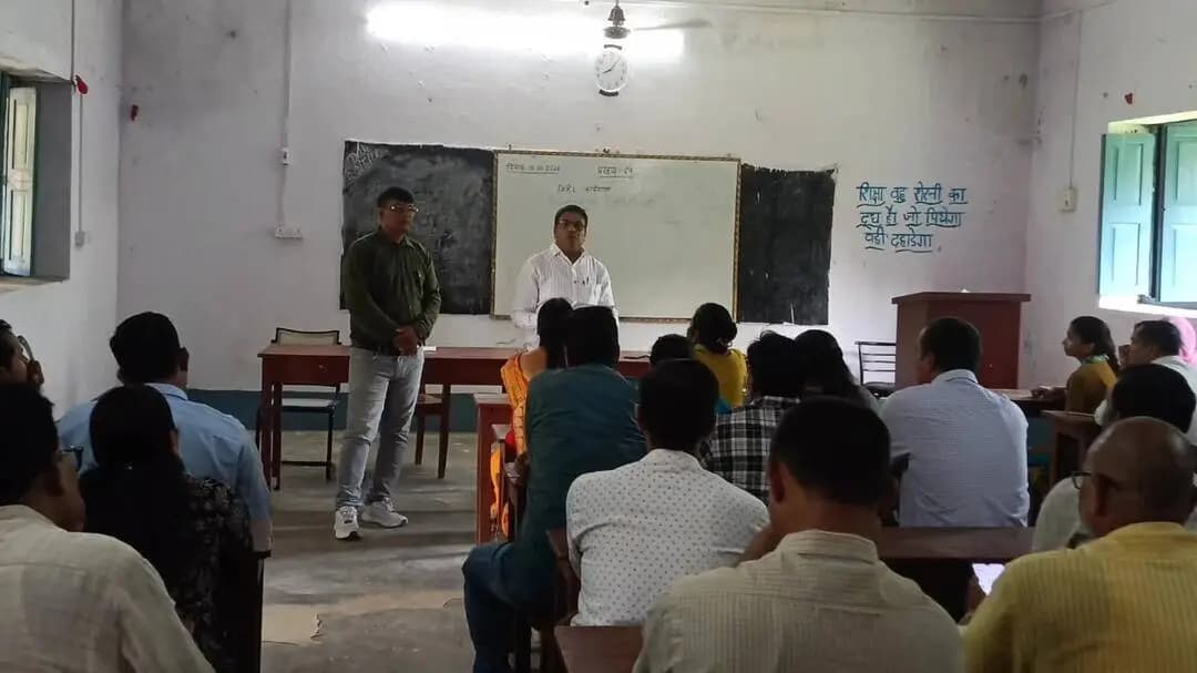 देव: प्रखण्ड संसाधन केन्द्र देव में टीएआरएल का कार्यशाला आयोजित हुआ