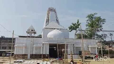 बिंदकी: बिंदकी दशहरा महोत्सव प्रारंभ होने में लगभग 48 घंटे बाकी, तैयारियां अंतिम चरण में, कमेटी के लोग लगातार मैदान में मौजूद