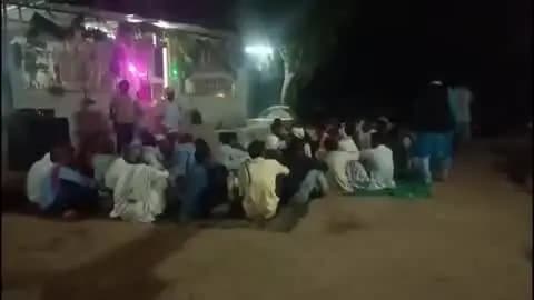 लिधौरा: ग्राम पंचायत गोटट ग्राम रूपगंज में पाल समाज द्वारा गोट अच्छा गायन का किया गया है आयोजन जिसमें क्षेत्र की समर्थपाल समाज