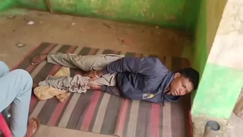 डिंडौरी: कुंडापानी गांव में कार की टक्कर से मोटरसाइकिल चालक घायल