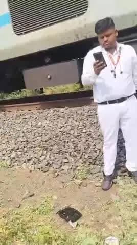 शाजापुर: गोवा एक्सप्रेस की टक्कर से गैंगमैन की मौत, चार रेलकर्मी घायल