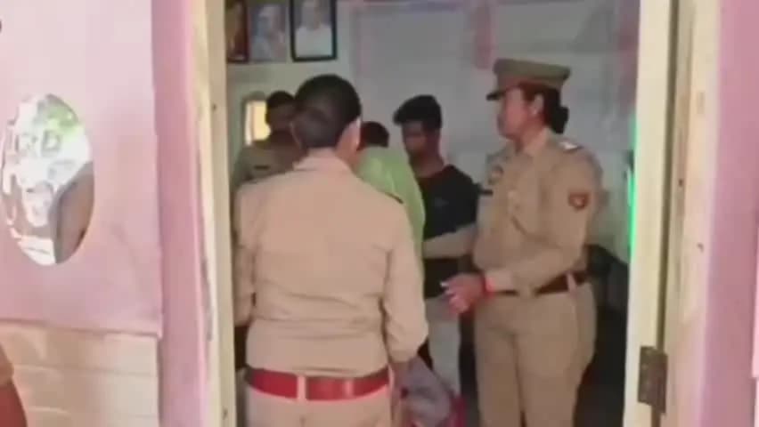 मेरठ: पति को सांप से डसवाने वाली रविता को फांसी की सजा, प्रेमी अमरदीप भी फंदे पर लटकेगा, जज बोले- बच्चों का DM ख्याल रखेंगे