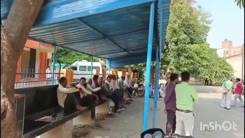 मैनपुरी: स्टेशन रोड के पास संदिग्ध परिस्थिति में मिला किसान का शव, पुलिस ने कराया पोस्टमार्टम