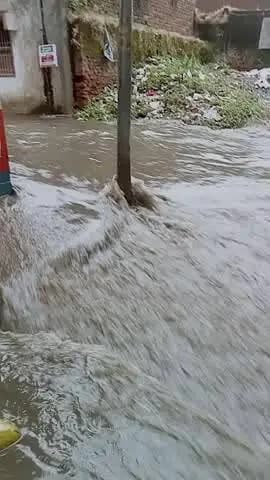 रांची का एक मोहल्ला 15 से जलमग्न हो जाने वाली जयप्रकाश नगर नियर चुना भट्टा @ranchi🙏