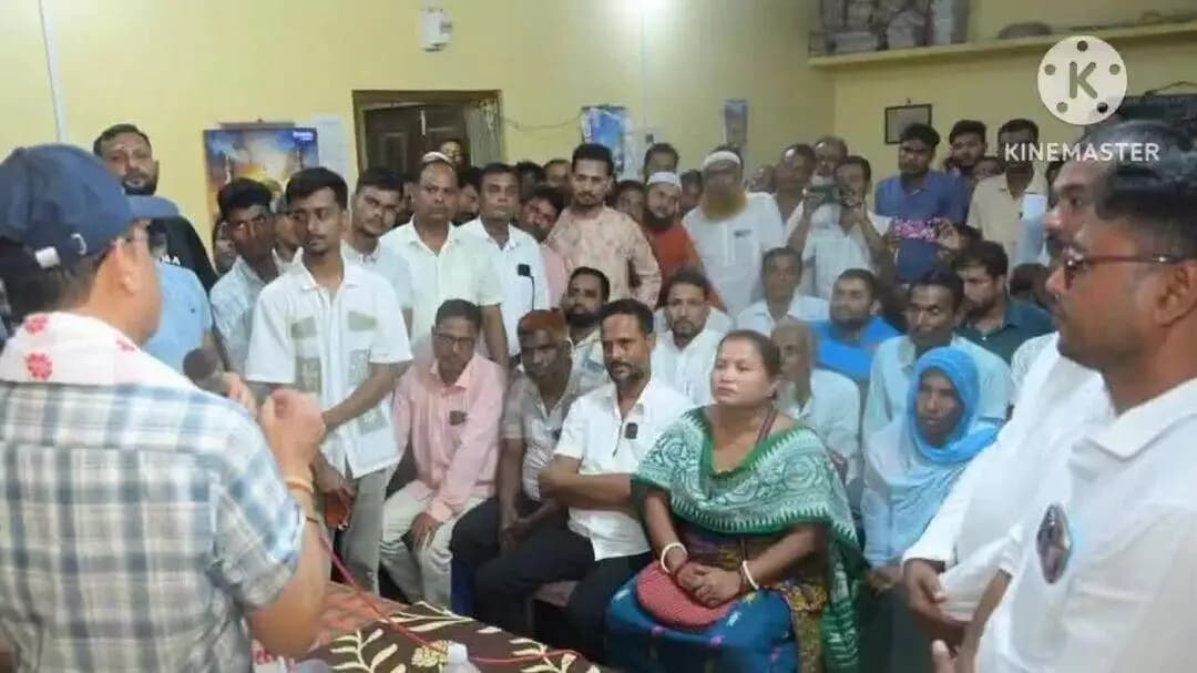 নগাঁও: ধিঙৰ ধূপগুৰিত নৱ নিৰ্বাচিত সাংসদ দেৱাশীষ শৰ্মাক সম্বৰ্ধনা অনুষ্ঠান