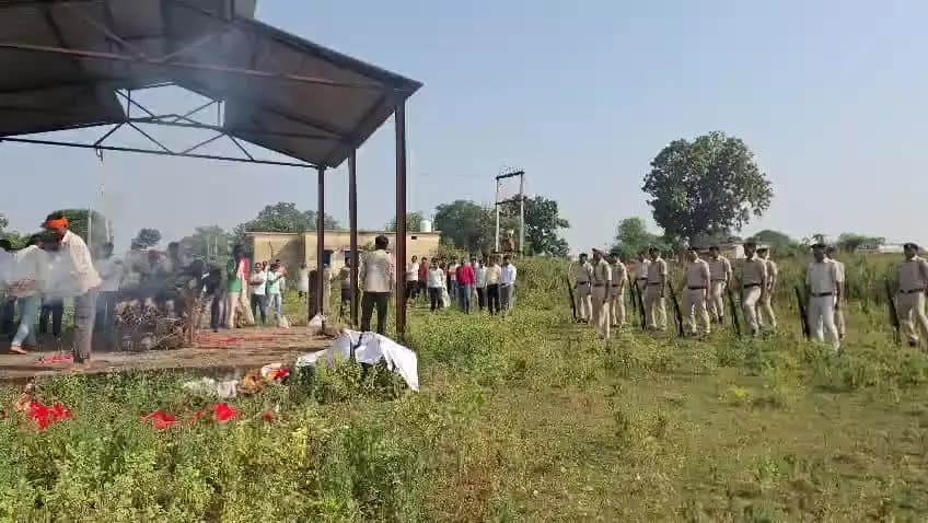 सम्मान के साथ अंतिम बिदाई बनखेड़ी पिपरिया