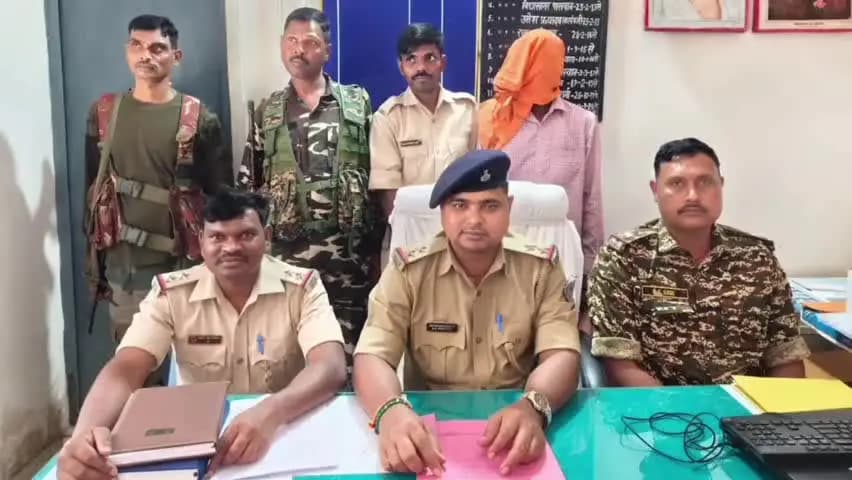 कैरो: कैरो में ग्रामीण की टांगी से काटकर हत्या, बेटी-बेटा गंभीर घायल; पुलिस ने 1 आरोपी को किया गिरफ्तार, भेजा जेल