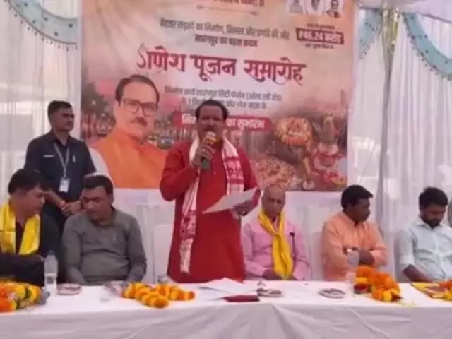 सारंगपुर: सारंगपुर में राज्यमंत्री गौतम टेटवाल ने करोड़ों रु के विकास कार्यों की सौगात दी, रोड का भूमि पूजन किया