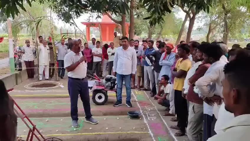 *चार फीट ट्रेंच विधि से बढ़ेगा गन्ने का उत्पादन, किसानों को वैज्ञानिक खेती के बताए तरीके*