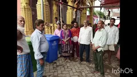 खगड़िया: सनौली दुर्गा मंदिर परिसर समिति के विभिन्न पूजा पंडालों का नगर सभापति ने लिया जायजा