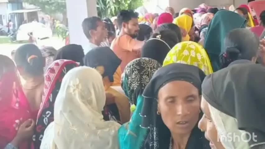 মৰিগাঁও: লাহৰীঘাট উন্নয়ন ব্লকৰ প্ৰাঙ্গনত এক স্বাস্থ্য আৰু কল্যাণ শিবিৰৰ আয়োজন কৰা হয়