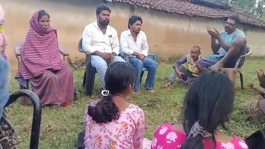 किस्को: कस्तूरबा विद्यालय में छात्रा सुनीता की मौत पर बड़ा सवाल! आखिर कैसे गई सातवीं की छात्रा की जान?
NSUI ने उठाई किष्पक्ष