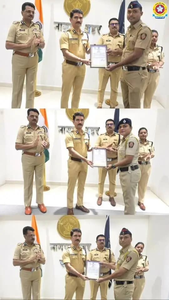 🏆 नागपूर शहर पोलीस दलाची राज्यस्तरावर उल्लेखनीय कामगिरी! 🚔✨
पुणे येथे आयोजित २१ व्या महाराष्ट्र राज्य पोलीस कर्तव्य मेळावा २०२६ मध्ये नागपूर शहर पोलीस दलाने एकूण १२ पदकांची कमाई करत राज्यात द्वितीय क्रमांक पटकावला! 🥈
अधिकारी व अंमलदारांच्या कौशल्य, ज्ञान, मेहनत आणि व्यावसायिक उत्कृष्टतेचा हा अभिमानास्पद गौरव! 💐
मा. पोलीस आयुक्त विश्वास नांगरे पाटील यांच्या हस्ते पदकविजेत्यांचा सन्मान करण्यात आला.
🏅 सर्व पदकविजेत्यांचे मनःपूर्वक अभिनंदन!
नागपूर शहर पोलीस — कर्तव्य, कौशल्य आणि उत्कृष्टतेचा अभिमान! 🇮🇳
#NagpurPolice #MaharashtraPolice #PoliceDutyMeet2026 #NagpurCityPolice #ProudMoment #PoliceExcellence #महाराष्ट्रपोलीस #नागपूरशहरपोलीस