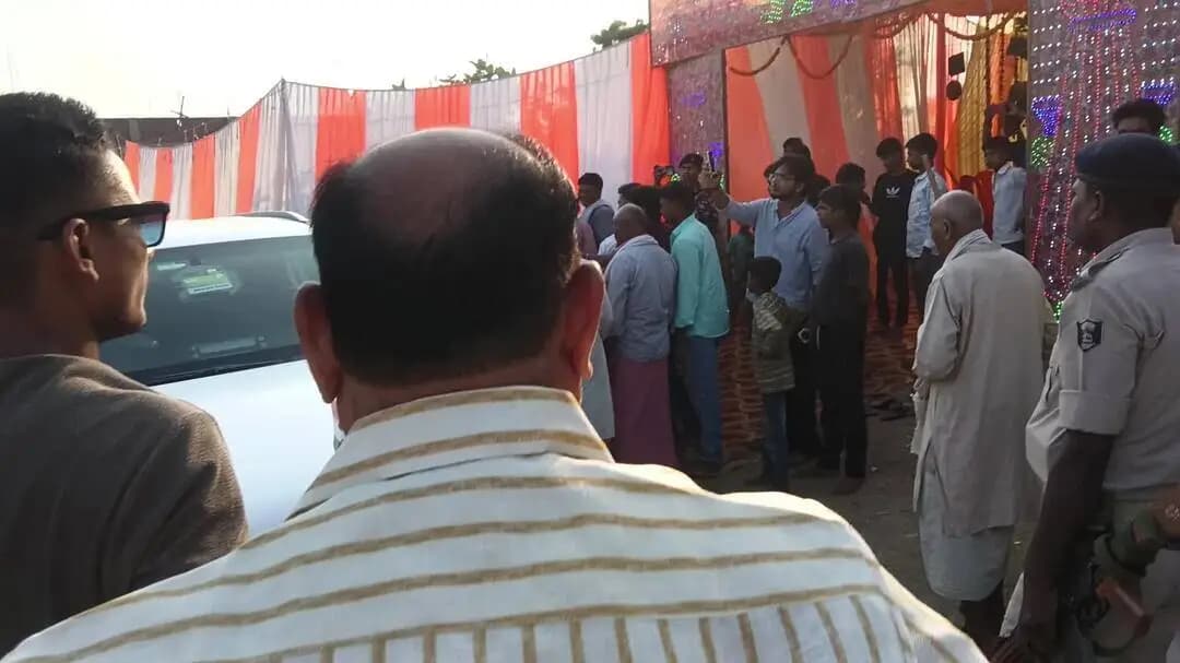 मोहनिया विधानसभा के बमहुरगांव में दुर्गा पूजा समिति माननीय सांसद मनोज कुमार उपस्थित हुए