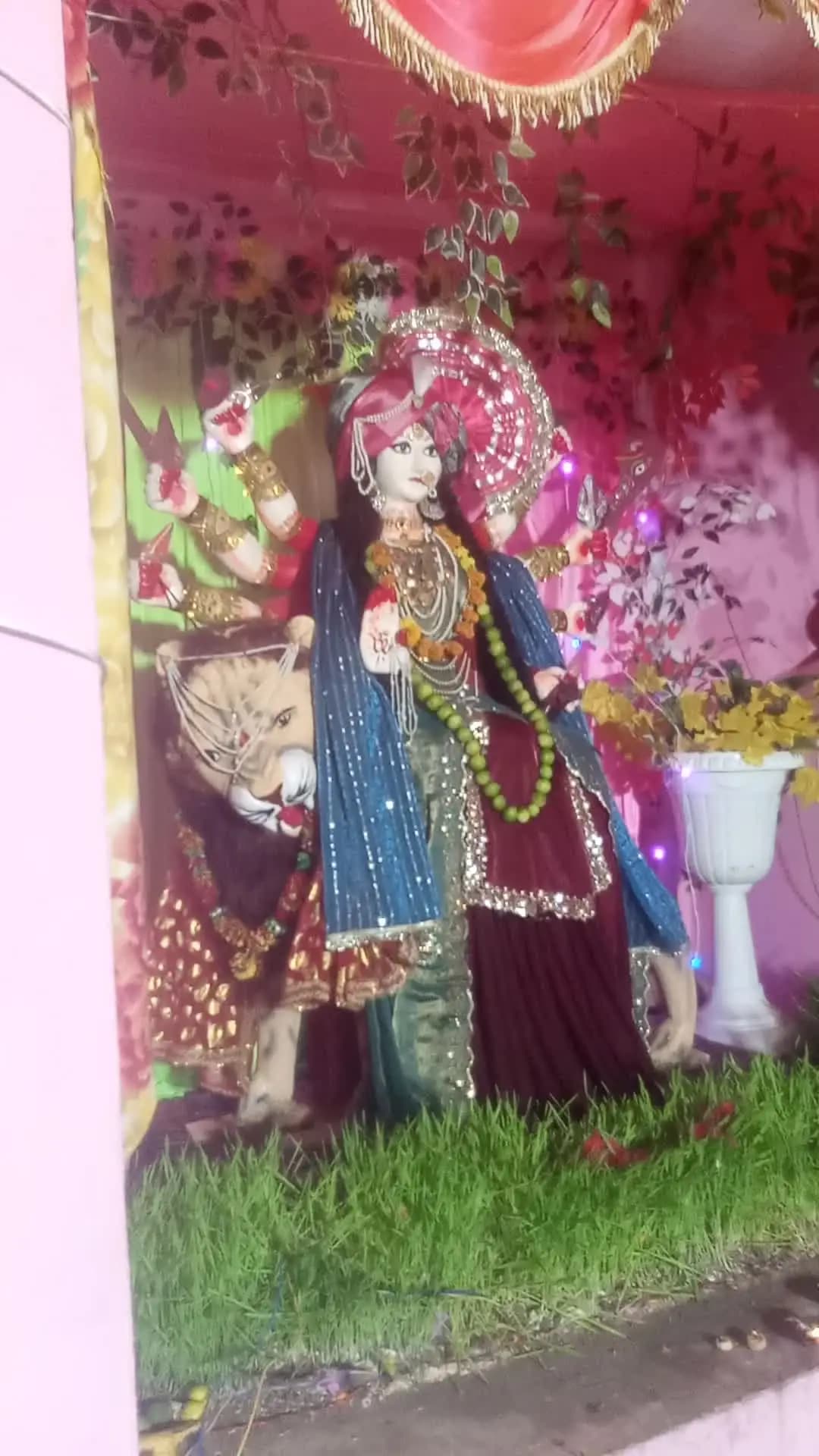 todi bali mataki sunder jhanki