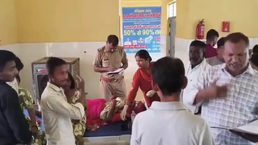कौंच: सदुपुरा गांव के पास ज्वारे चढ़ाने जा रहे श्रद्धालुओं से भरी ट्रैक्टर-ट्रॉली पलटी, 20 से अधिक लोग घायल