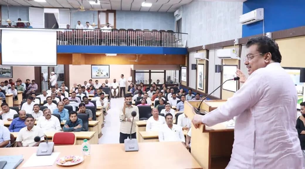 ವಿಜಯಪುರ ಜಿಲ್ಲೆಯಲ್ಲಿ 5 ಕೋಟಿ ಸಸಿ ನೆಡುವ ಗುರಿ: ಸಚಿವ ಡಾ. ಎಂ.ಬಿ. ಪಾಟೀಲ