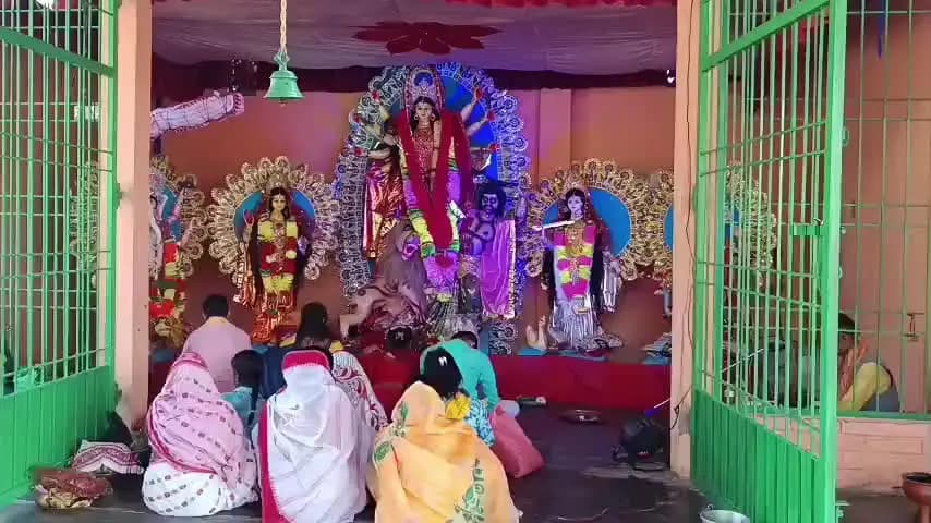 ঢেকিয়াজুলি ভাগ: ১ নং সূৰ্য্যপুৰত শ্ৰীশ্ৰী মা দুৰ্গা দেৱীৰ পূজা অনুষ্ঠিত