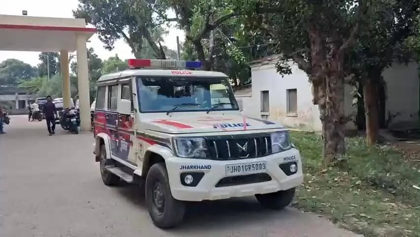 महागामा: महुआरा दुर्गा मंदिर के समीप बाइक की टक्कर से दो युवक जख्मी, चालक फरार