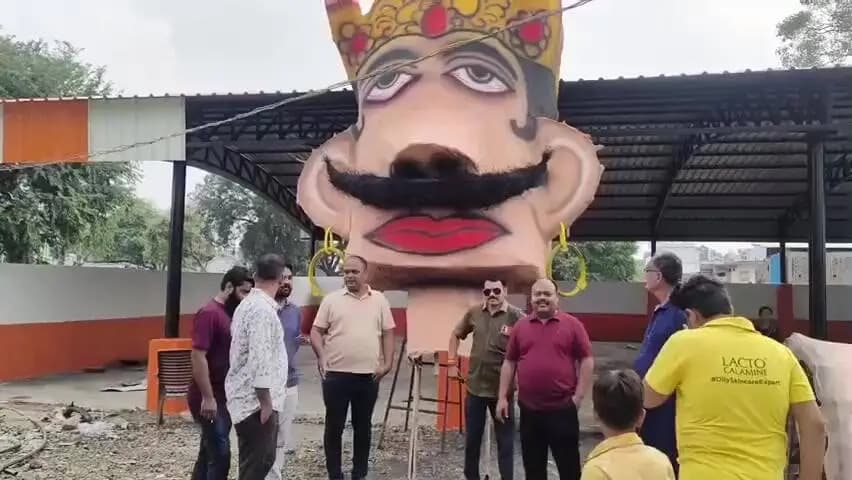 मोहन बड़ोदिया: मोहन बड़ोदिया में 51 फीट के रावण का होगा दहन, 8 वर्षीय बालक द्वारा भजन संध्या की प्रस्तुति