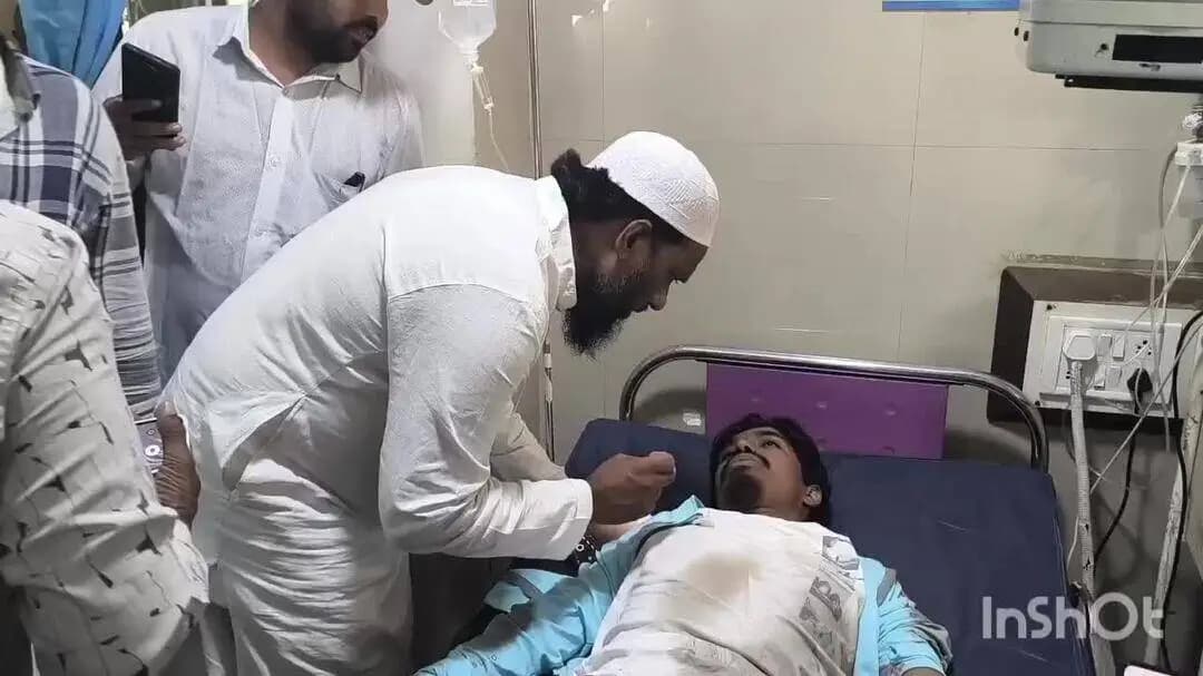मालेगाव: मालेगाव चौफुली येथे इंधन टँकरच्या धडकेत वडील आणि मुलगा गंभीर जखमी