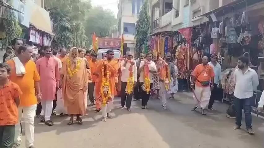 पानसेमल: पानसेमल से सप्तश्रृंगी गढ़ के लिए 55 वर्षों से अटूट आस्था के साथ कावड़ यात्राएं रवाना