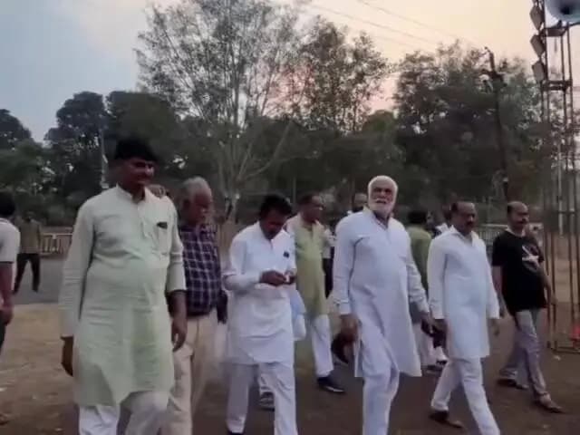 नरसिंहगढ़: नरसिंहगढ़ विधायक मोहन शर्मा ने अधिकरियों के आठ दशहरे मैदान का किया निरीक्षण ,प्रकाश ,सुरक्षा पानी की व्यवस्था के निर्देश
